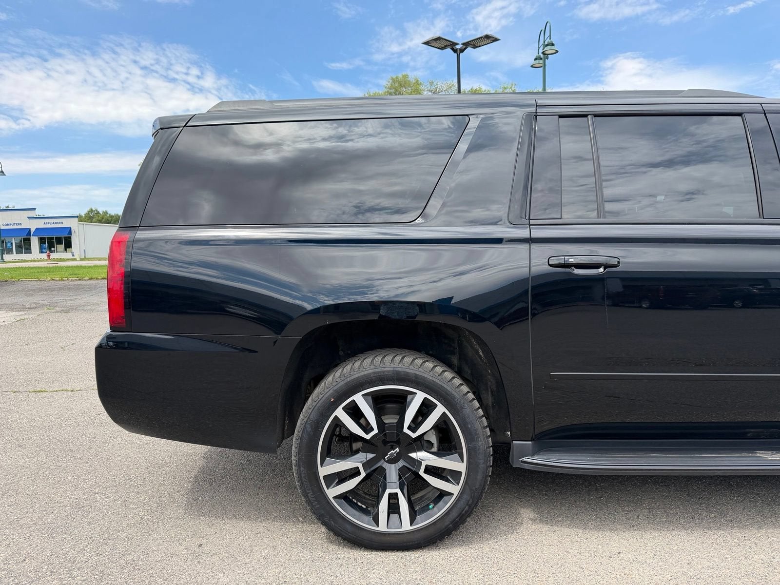 2020 Chevrolet Suburban Premier