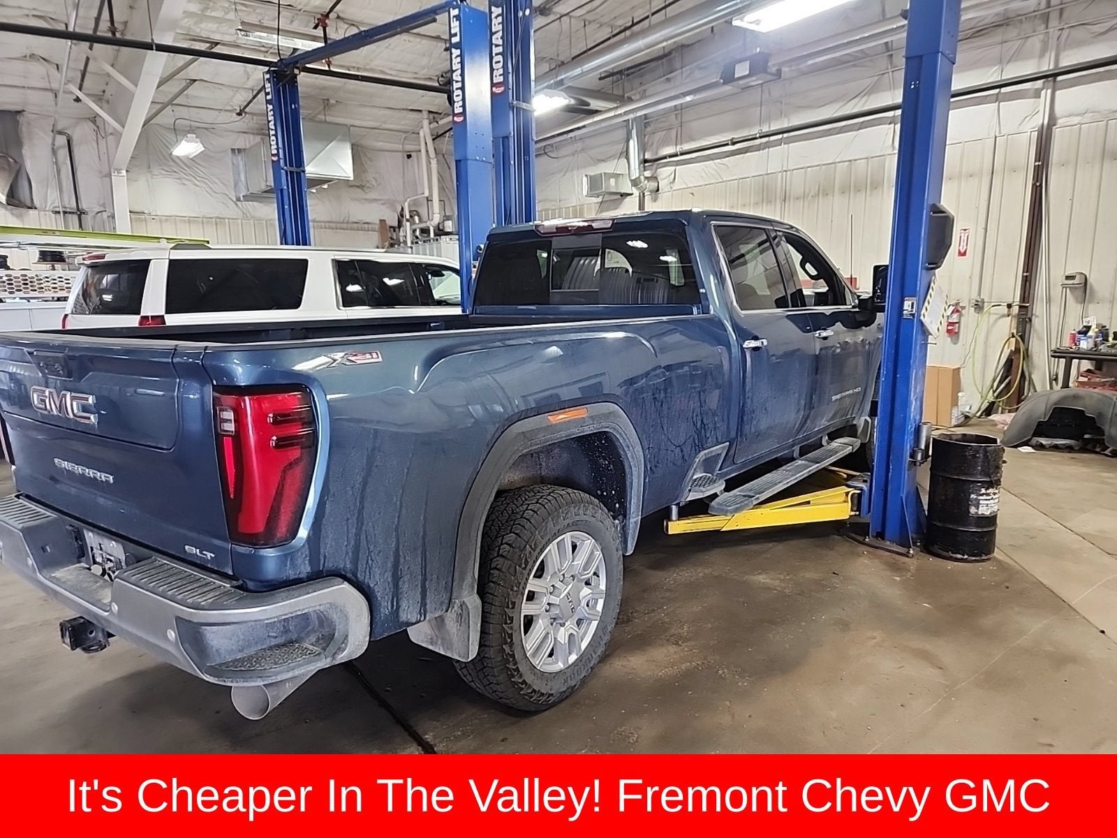 2024 GMC Sierra 2500 HD SLT