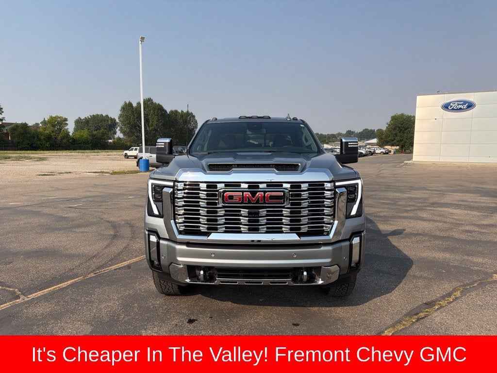 2025 GMC Sierra 2500 HD Denali