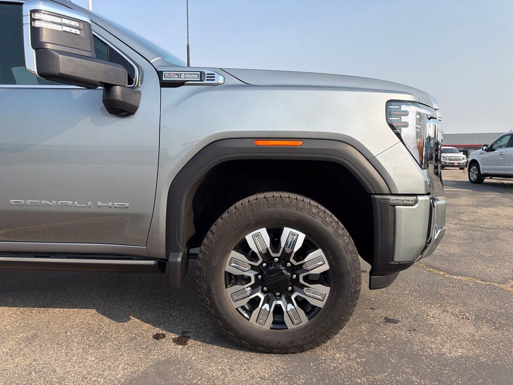 2025 GMC Sierra 2500 HD Denali