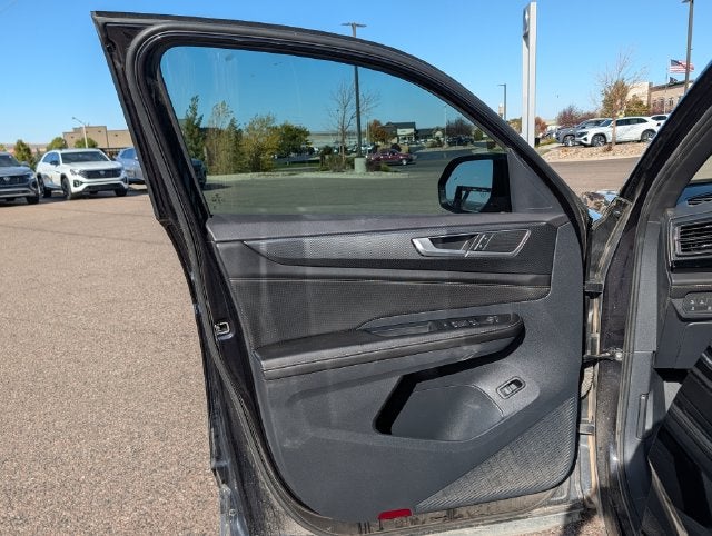 2025 Volkswagen Atlas Cross Sport 2.0T SEL