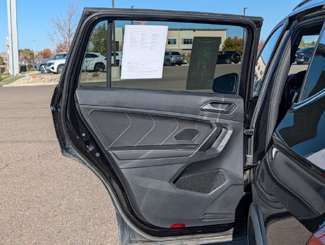 2022 Volkswagen Tiguan 2.0T SE R-Line Black