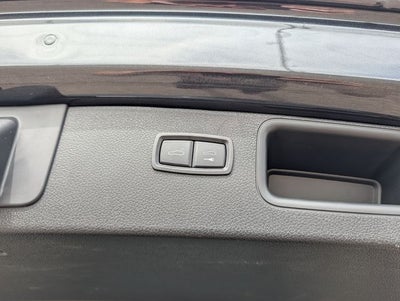 2022 Porsche Macan Base
