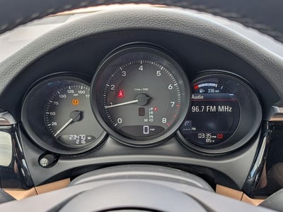 2022 Porsche Macan Base