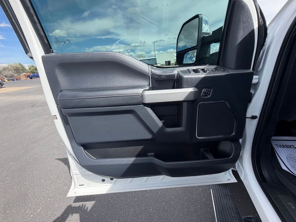 2022 Ford F-350SD Platinum