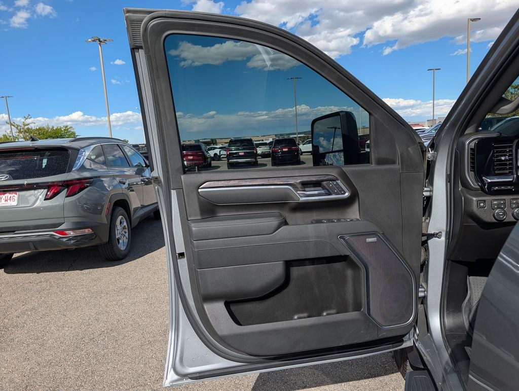 2026 Chevrolet Silverado 3500HD LTZ