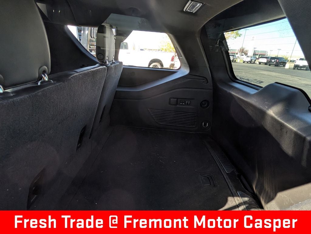 2021 GMC Yukon XL AT4
