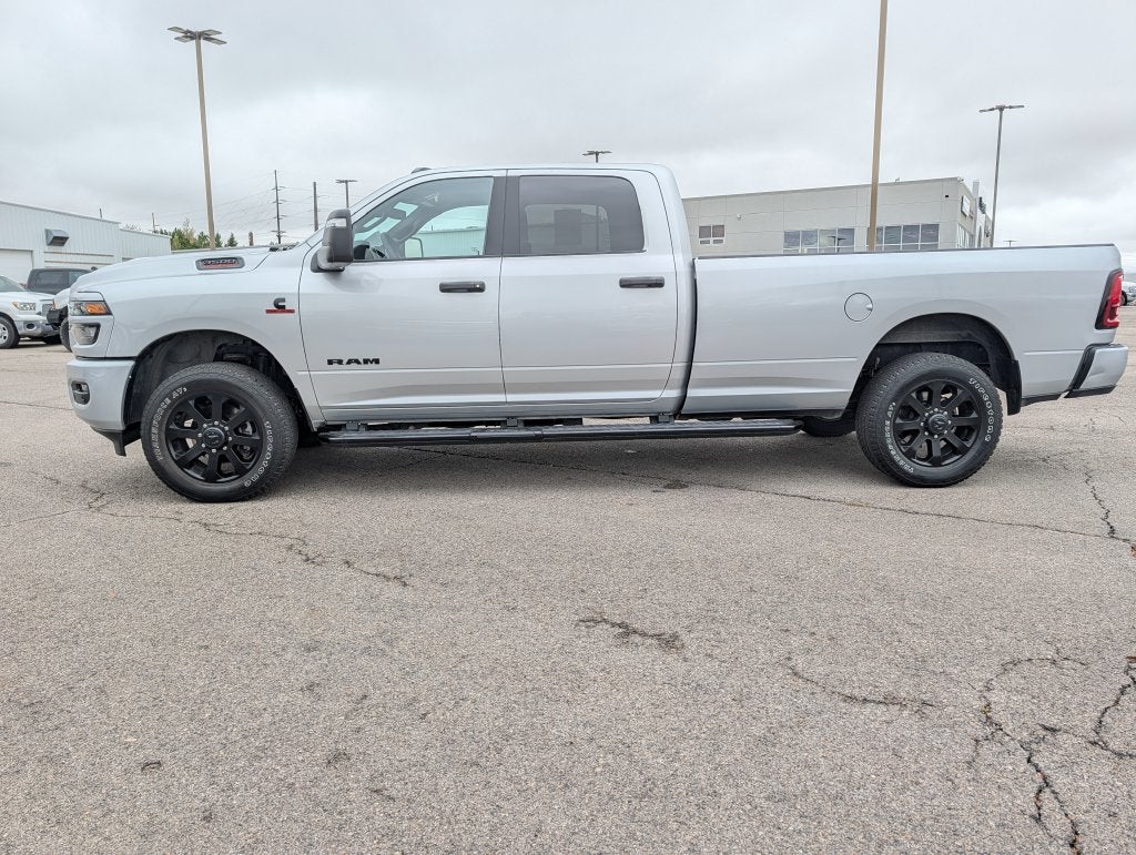 2026 RAM 3500 Big Horn Crew Cab 4x4 8' Box