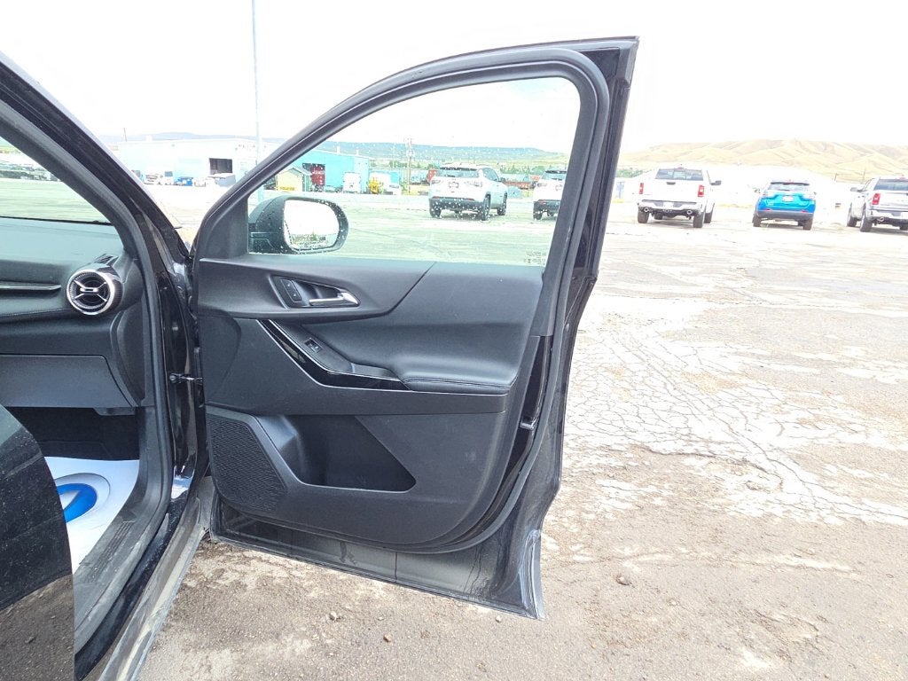 2025 Chevrolet Equinox AWD LT