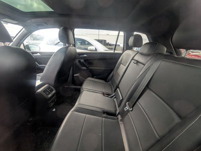 2021 Volkswagen Tiguan 2.0T SE R-Line Black