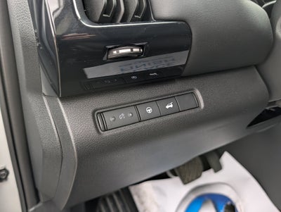 2025 Nissan Pathfinder SV 4WD
