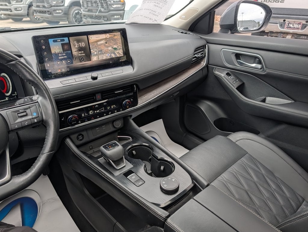 2024 Nissan Rogue Platinum Premium AWD