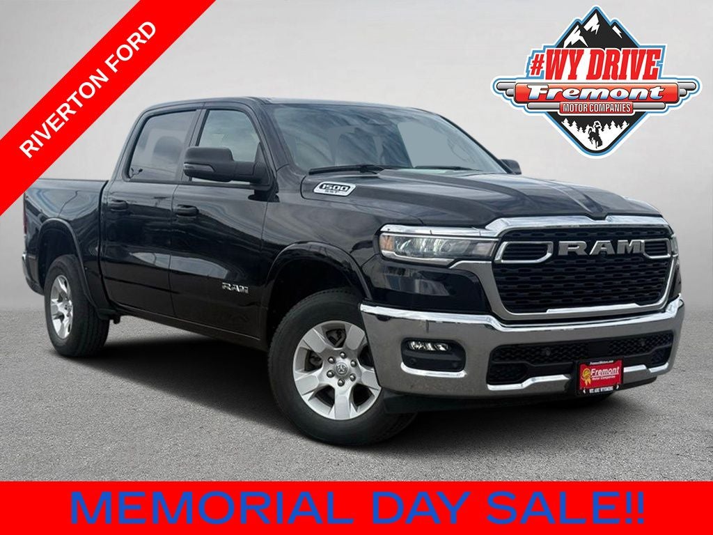 2025 RAM 1500 Big Horn/Lone Star 4x4 Crew Cab 5'7's photo