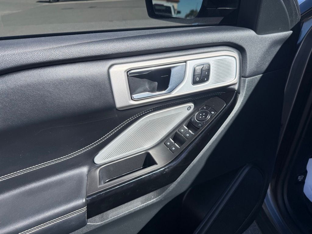 2024 Ford Explorer ST - Photo 11