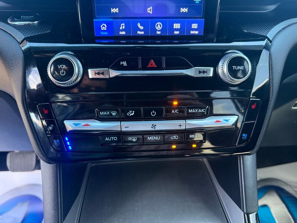 2024 Ford Explorer ST - Photo 18