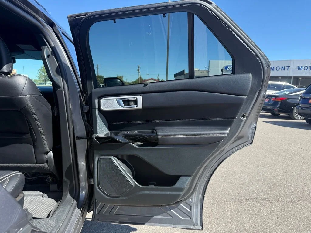 2024 Ford Explorer ST - Photo 40