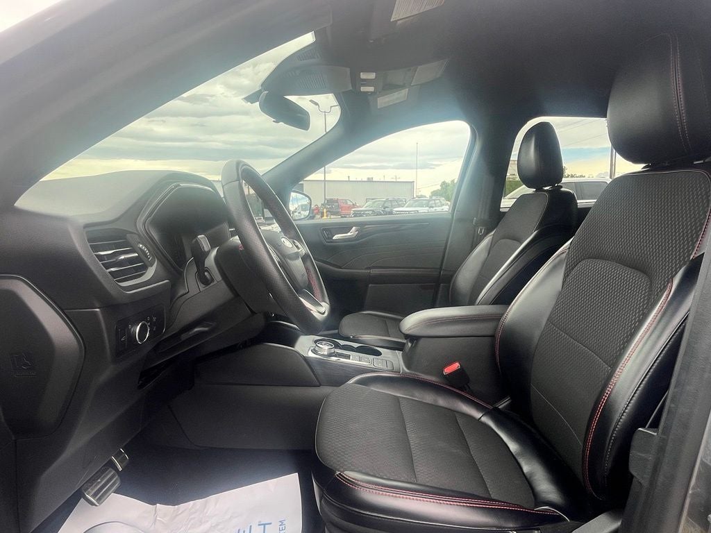 2024 Ford Escape ST-Line - Photo 17
