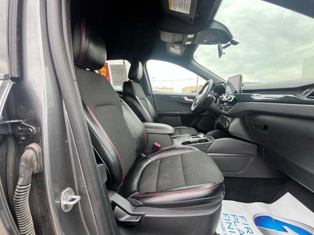 2024 Ford Escape ST-Line - Photo 44