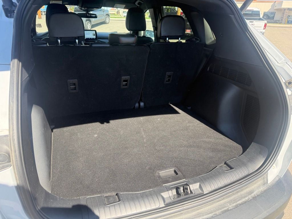 2025 Ford Escape ST-Line Select - Photo 36