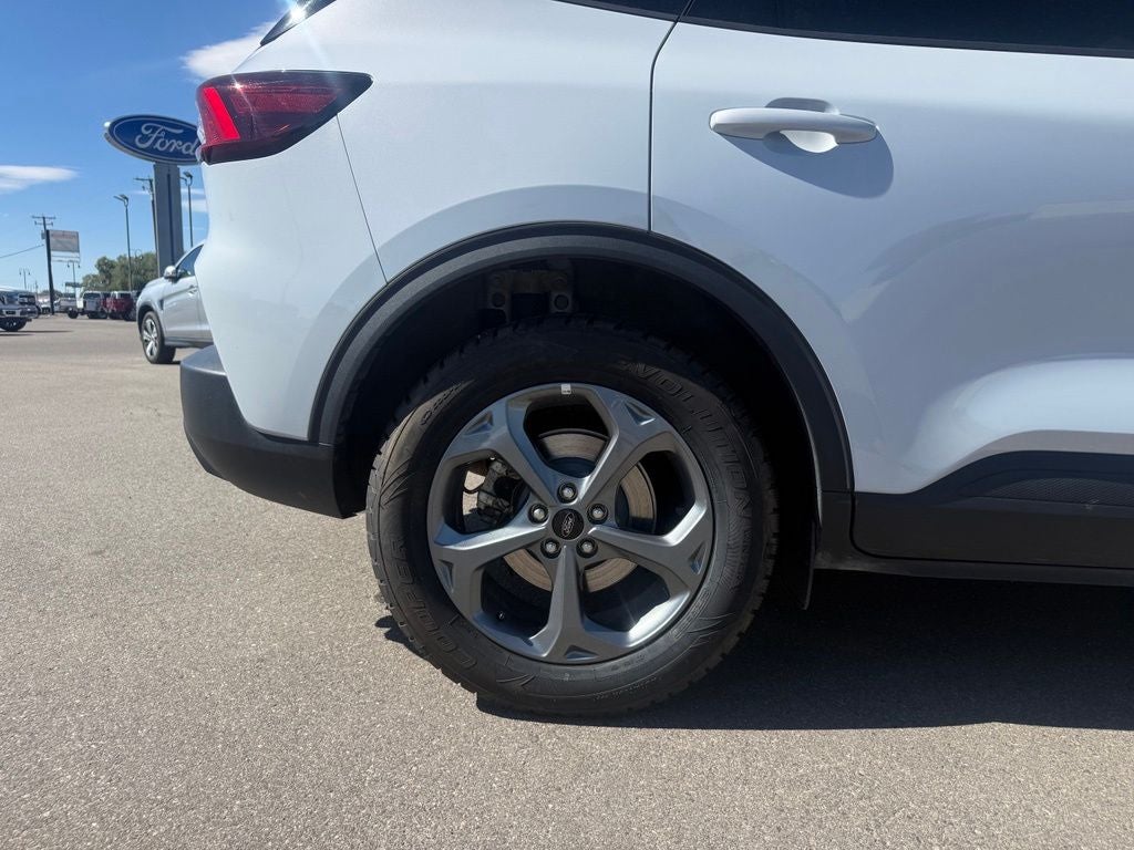 2025 Ford Escape ST-Line Select - Photo 44