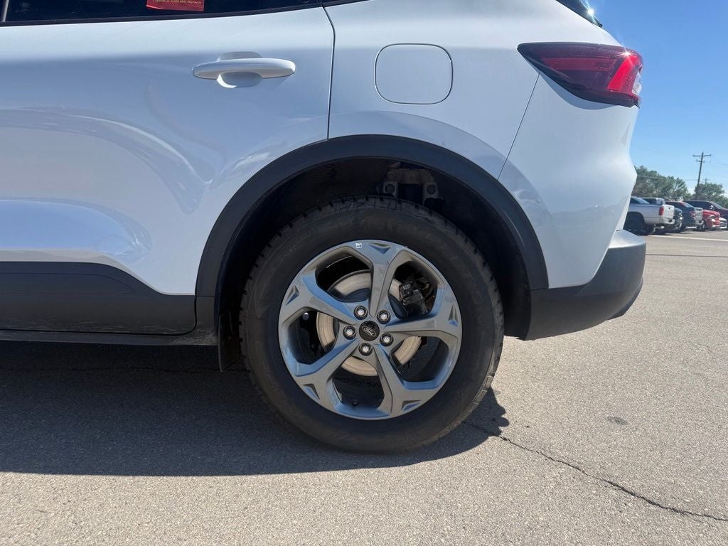 2025 Ford Escape ST-Line Select - Photo 46