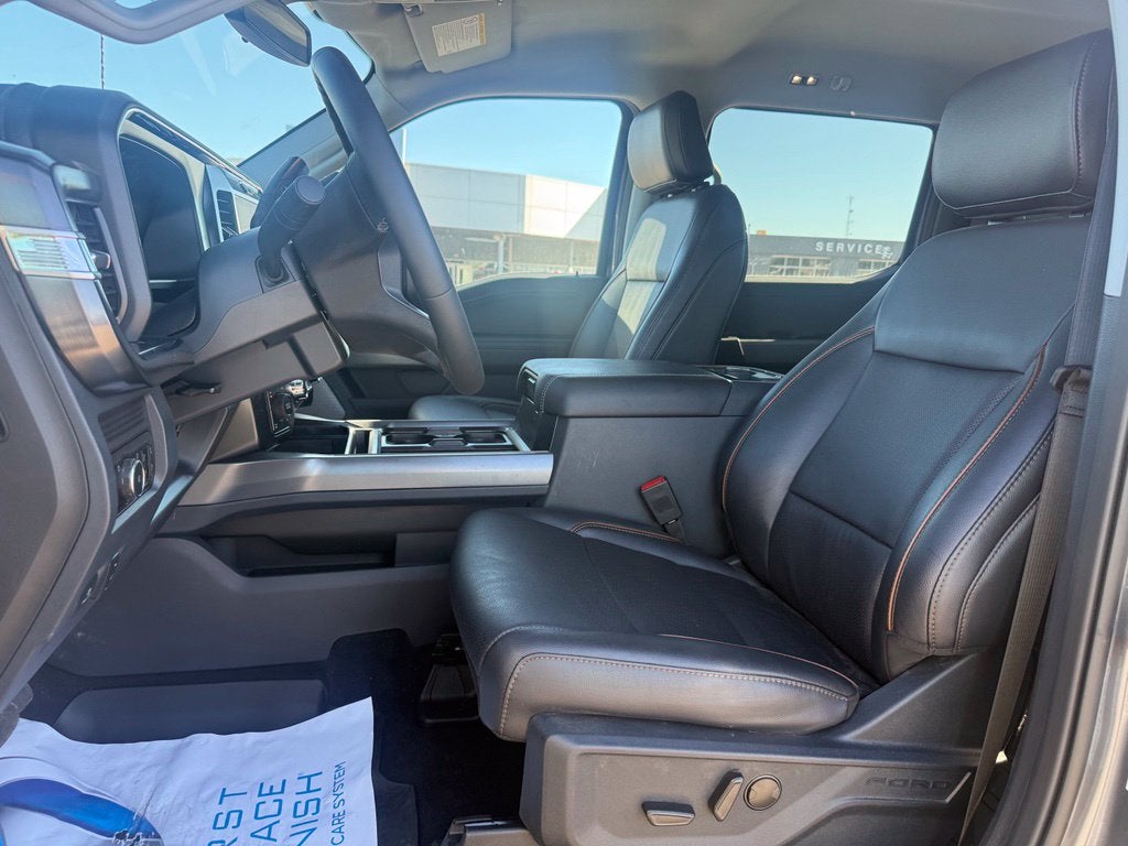 2026 Ford F-350 Super Duty Lariat - Photo 12
