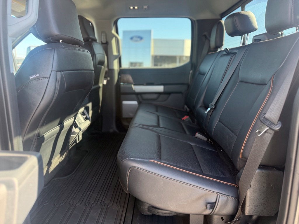 2026 Ford F-350 Super Duty Lariat - Photo 37