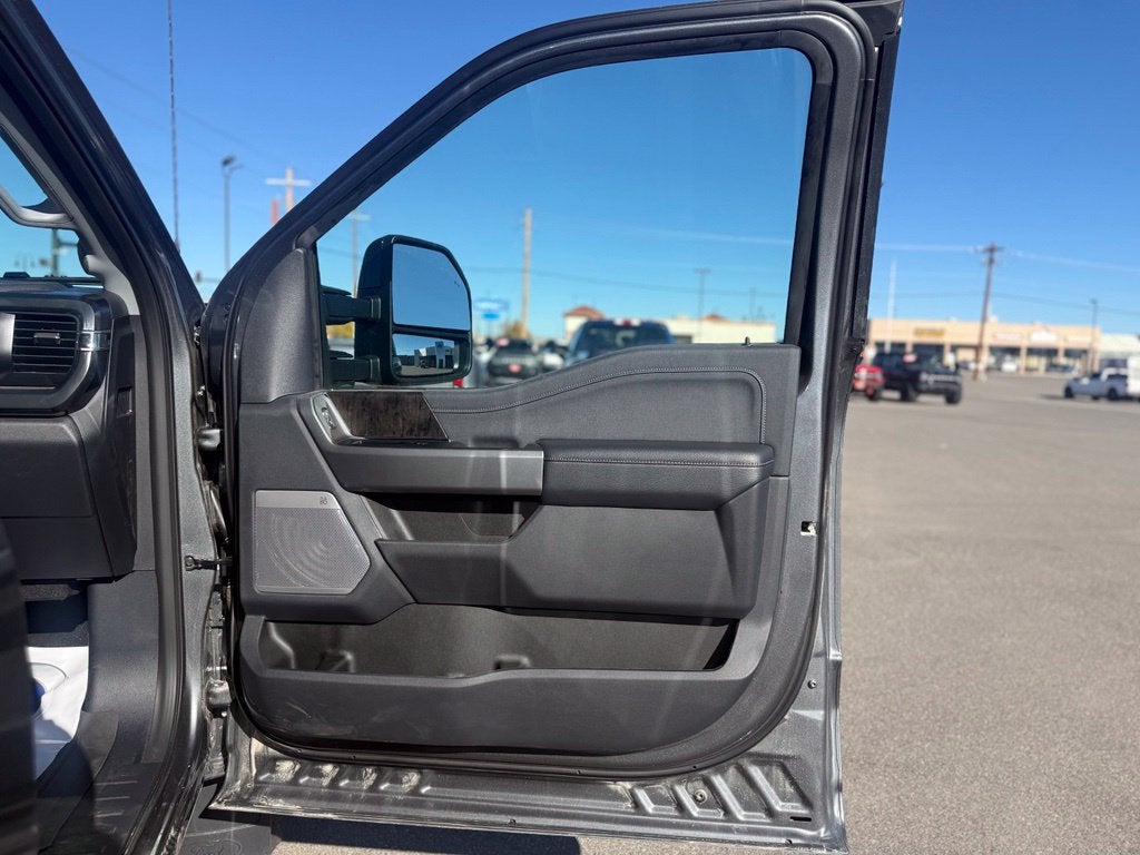 2026 Ford F-350 Super Duty Lariat - Photo 44