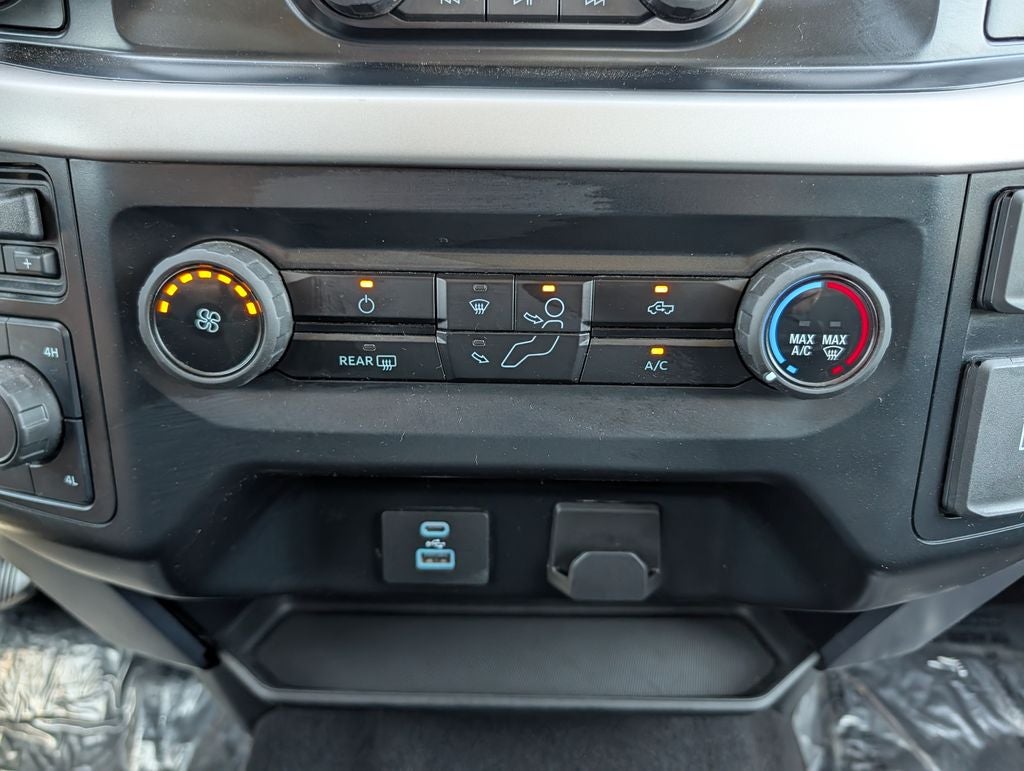2023 Ford F-150 XLT - Photo 25