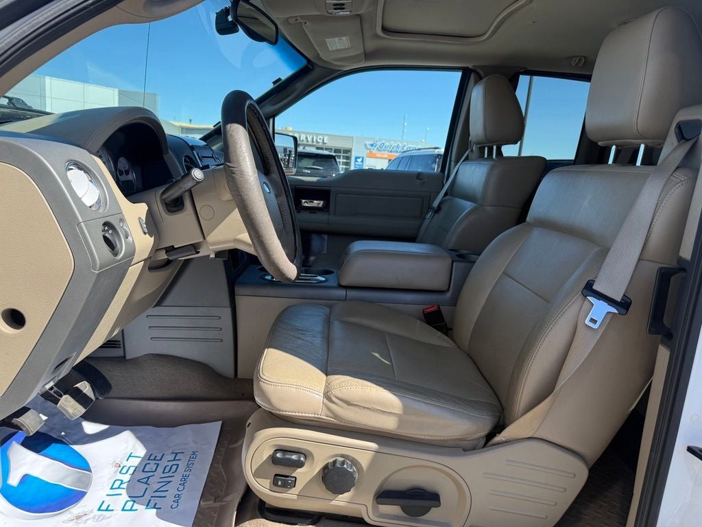 2005 Ford F-150 Lariat