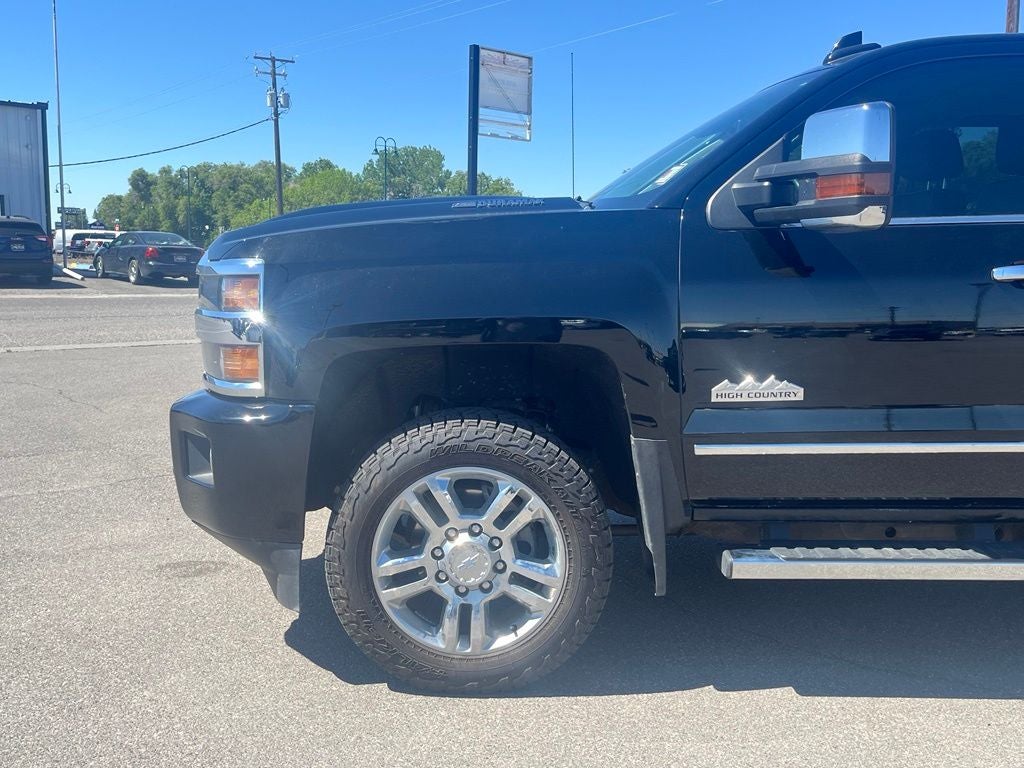 2019 Chevrolet Silverado 2500HD High Country - Photo 14