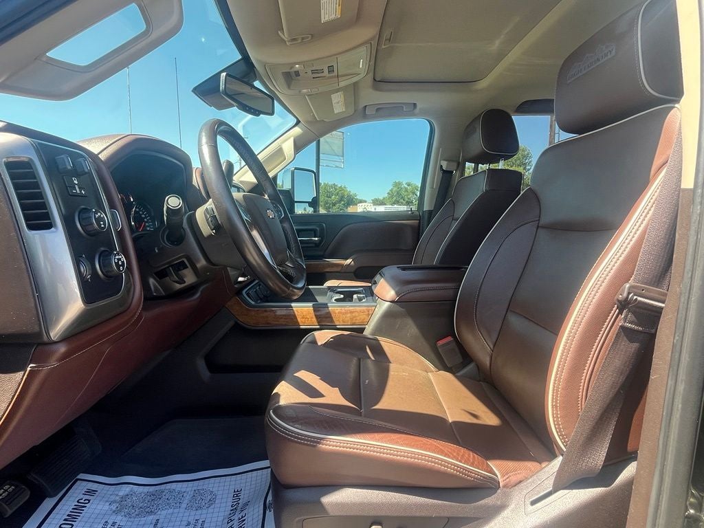 2019 Chevrolet Silverado 2500HD High Country - Photo 17