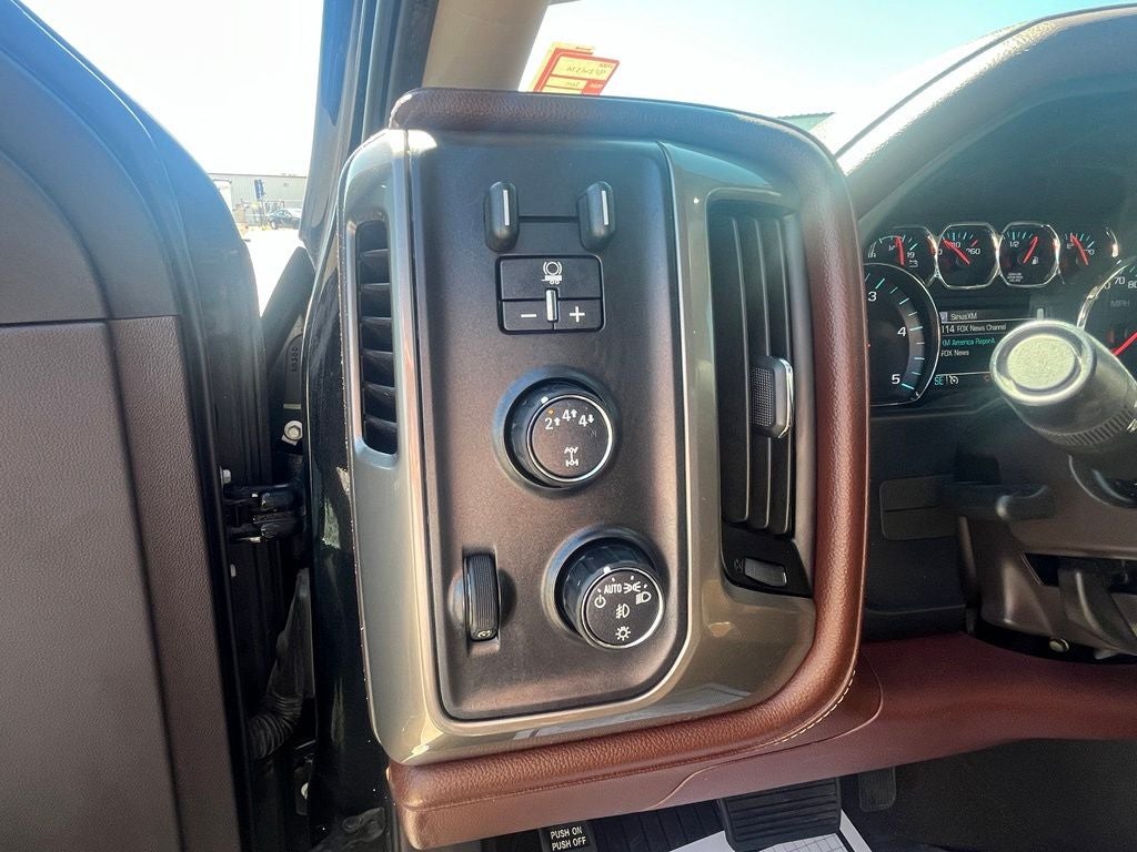 2019 Chevrolet Silverado 2500HD High Country - Photo 19