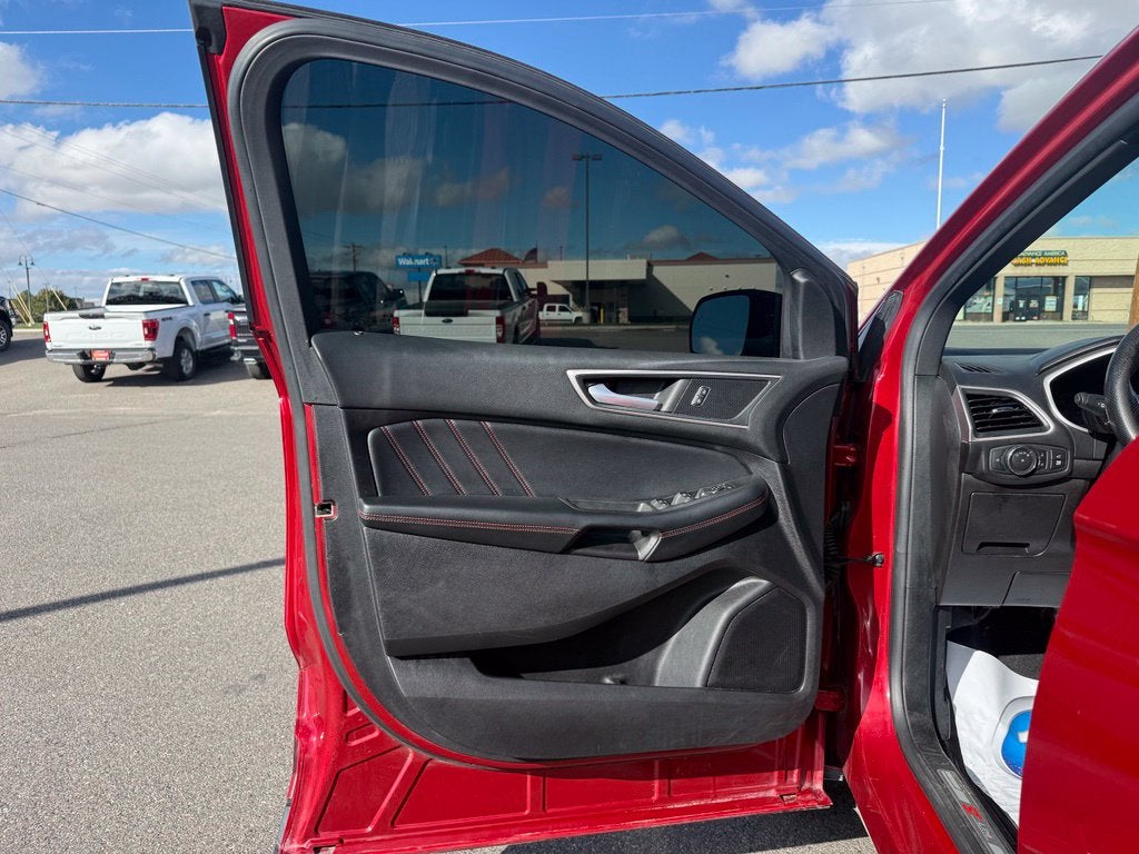 2021 Ford Edge ST-Line - Photo 10