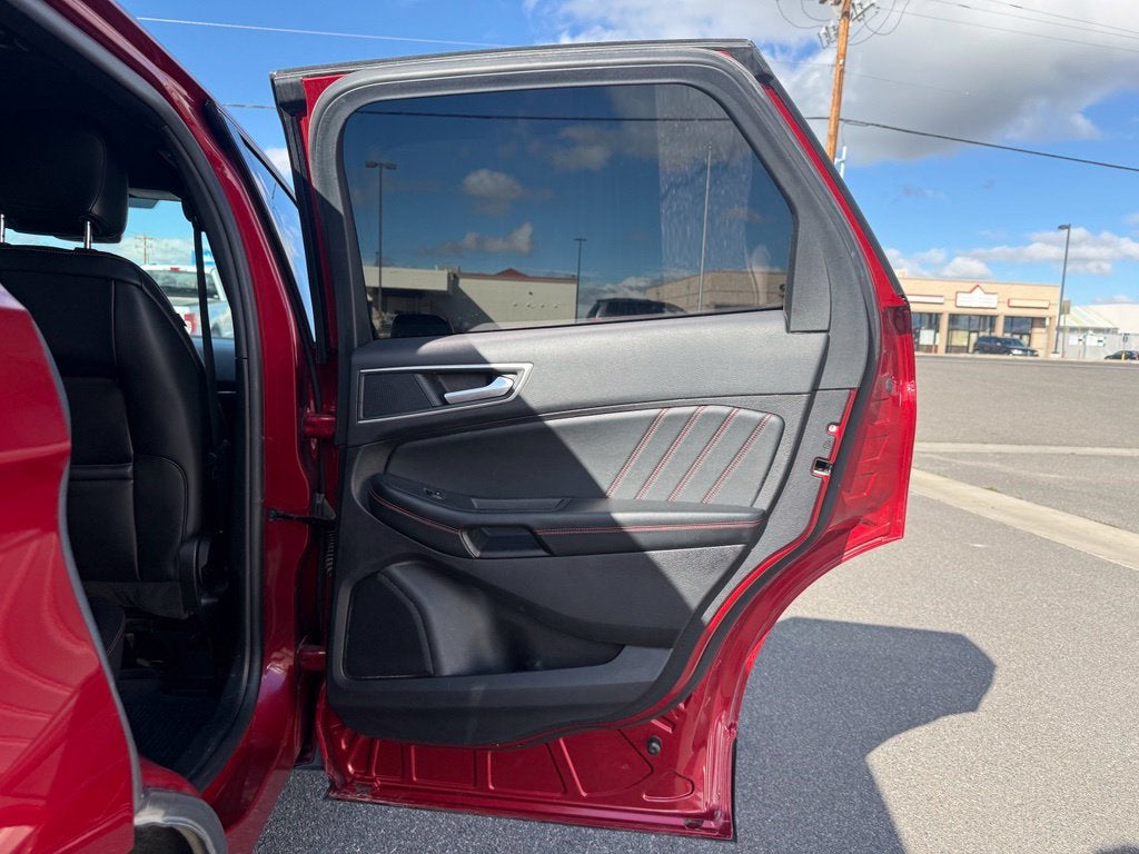2021 Ford Edge ST-Line - Photo 36