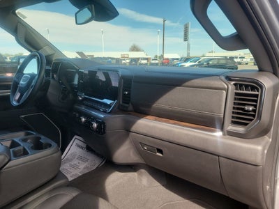 2025 GMC Sierra 1500 SLT