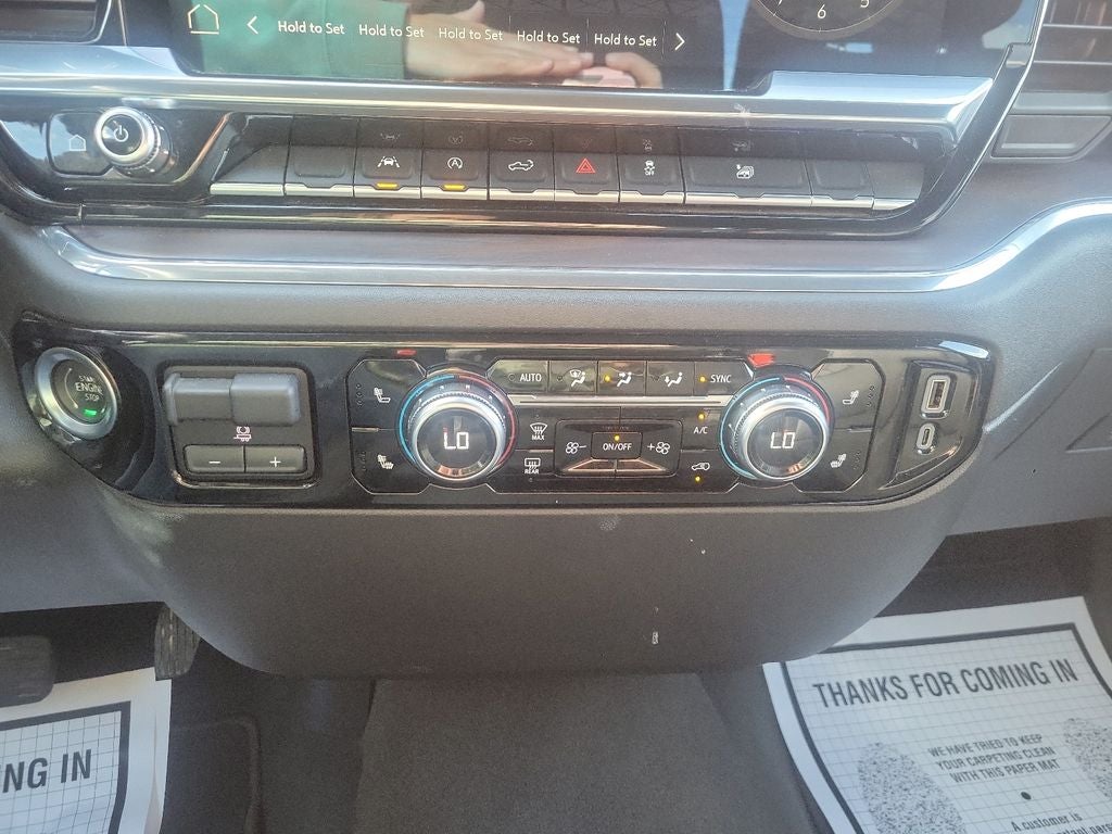 2025 GMC Sierra 1500 SLT - Photo 24