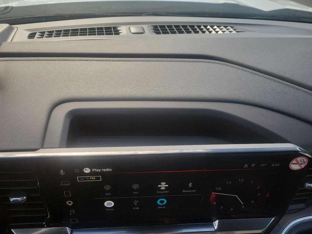 2025 GMC Sierra 1500 SLT - Photo 30
