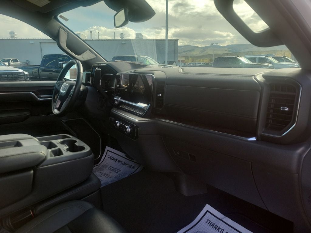 2025 GMC Sierra 1500 SLT - Photo 48