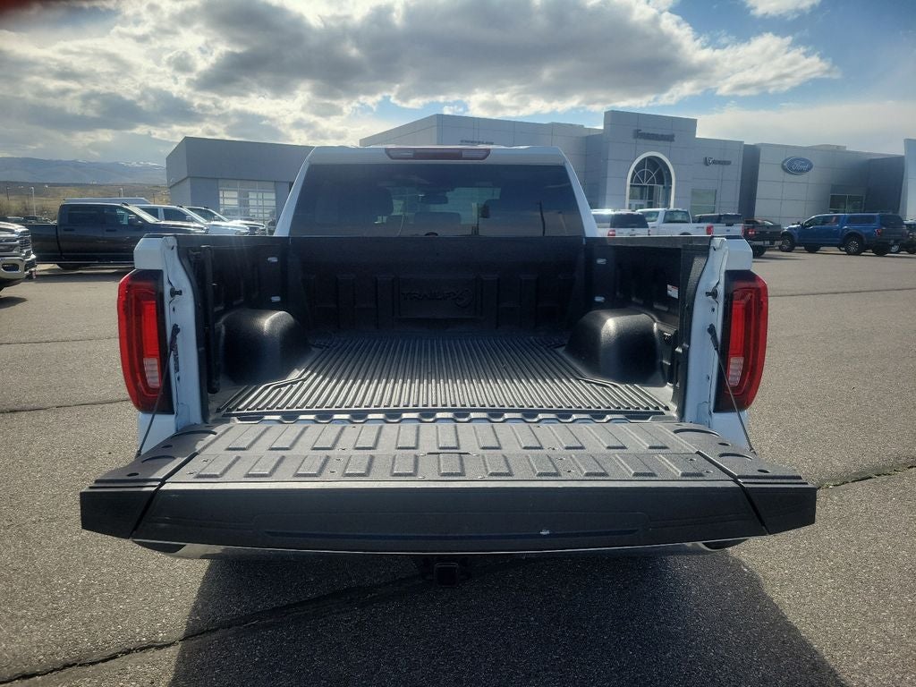 2025 GMC Sierra 1500 SLT - Photo 8