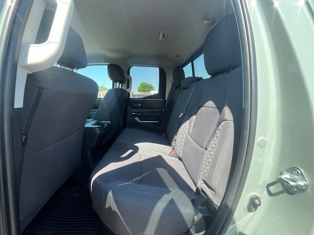 2024 Toyota Tundra SR5 - Photo 39