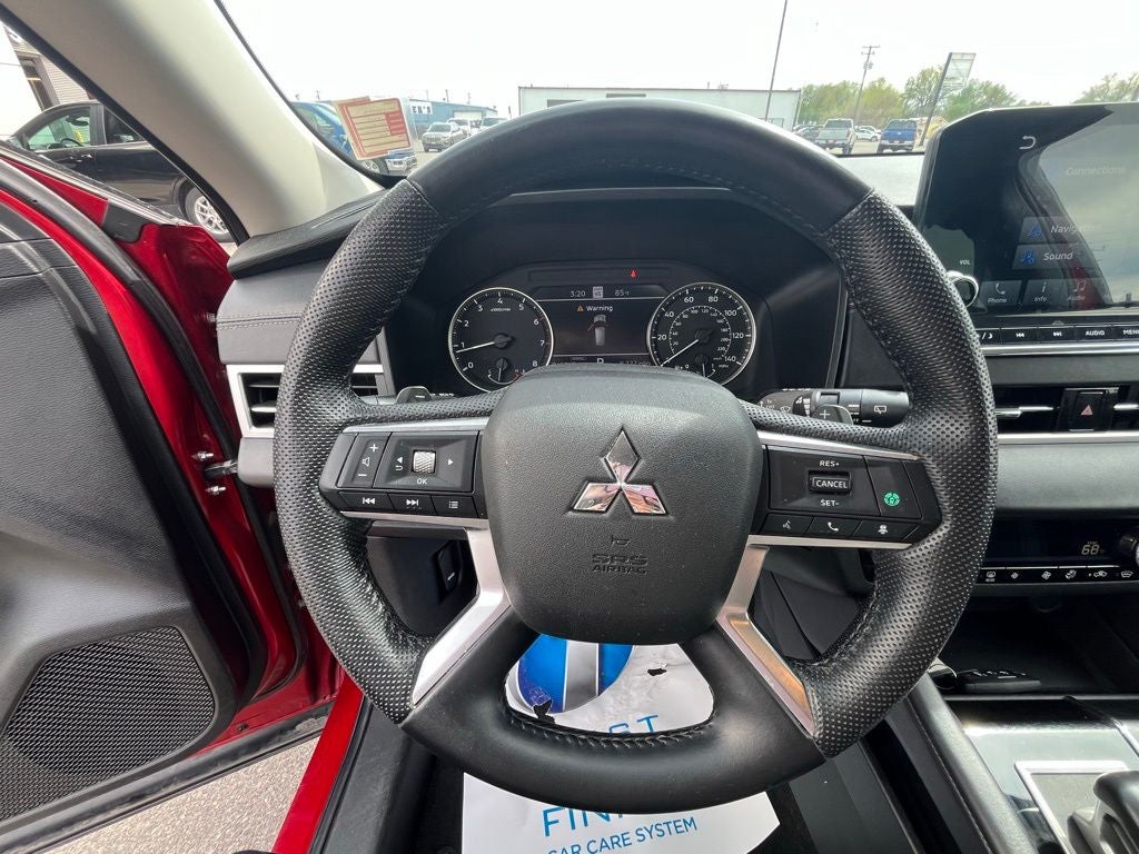 2023 Mitsubishi Outlander SE - Photo 17