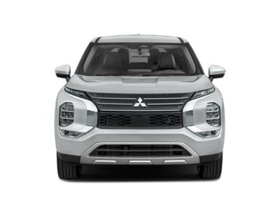2023 Mitsubishi Outlander Base