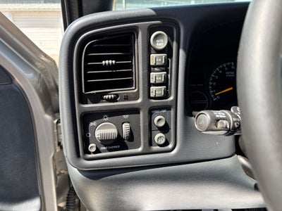 2000 Chevrolet Silverado 1500 LS