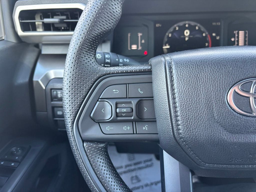 2025 Toyota Tacoma SR5 4X4