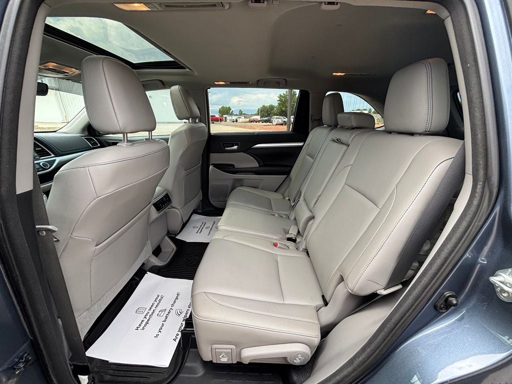 2017 Toyota Highlander XLE