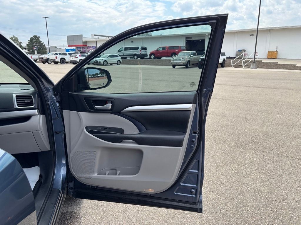 2017 Toyota Highlander XLE