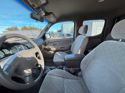2004 Toyota Tacoma Base V6