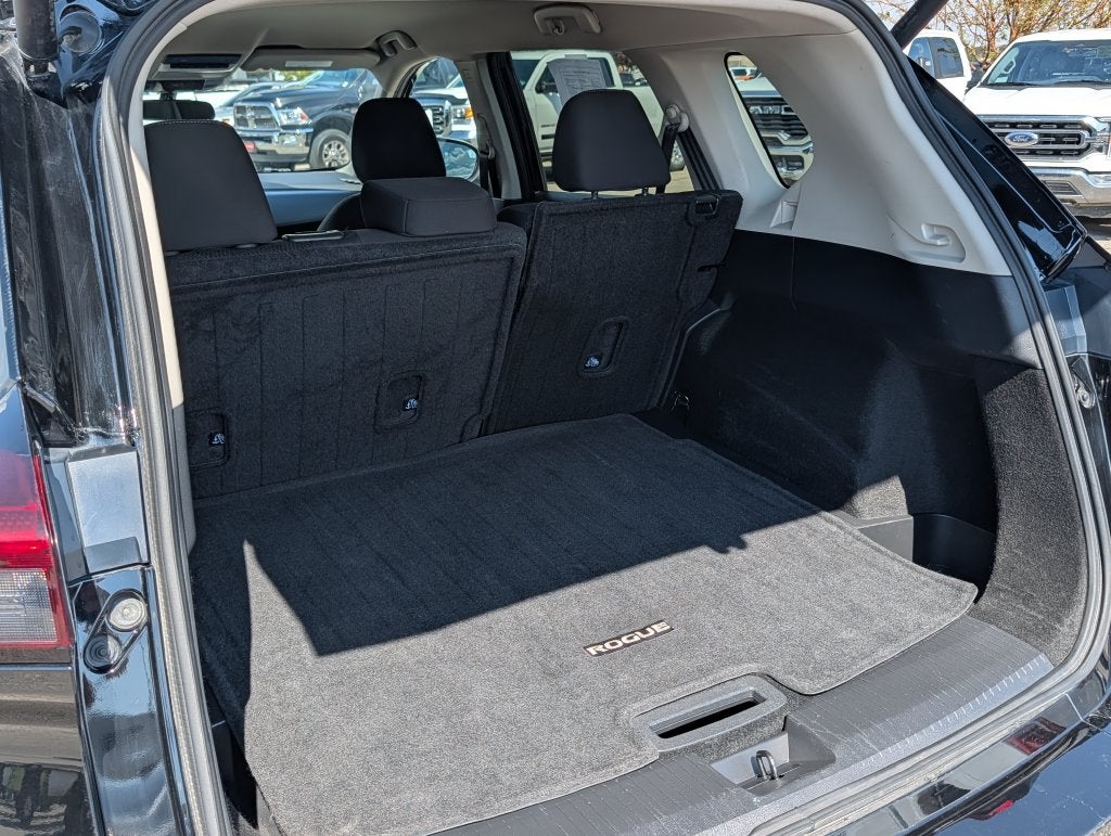 2025 Nissan Rogue SV AWD