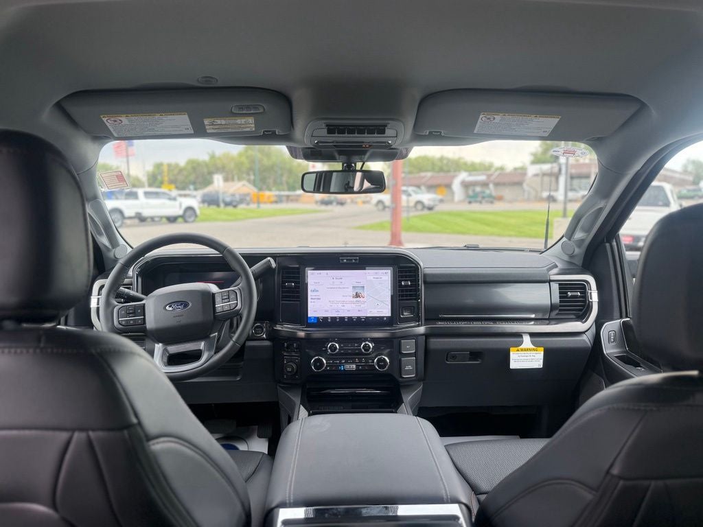2027 Ford F-350SD Lariat